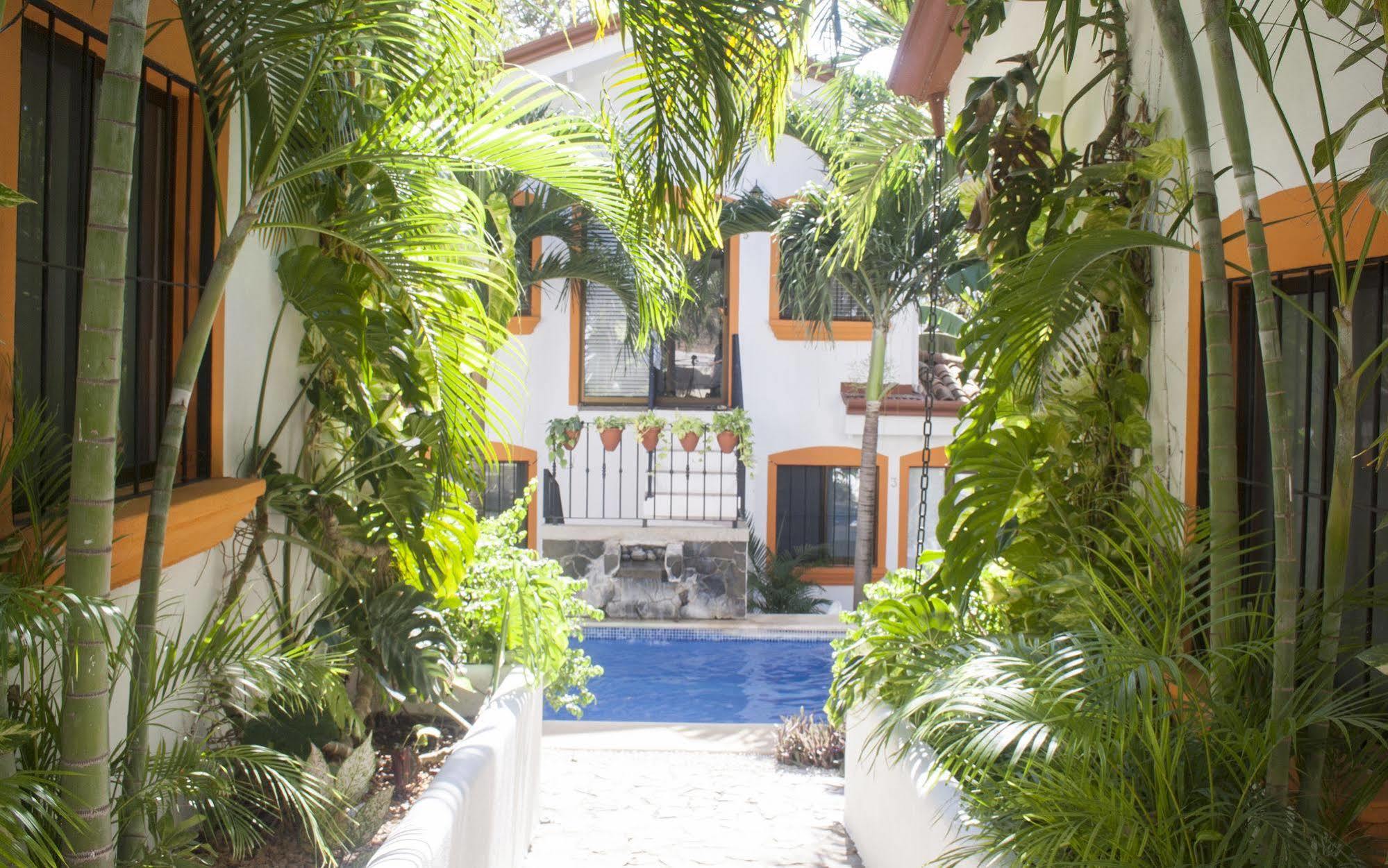 Hotel Gardenia Tamarindo Exterior foto
