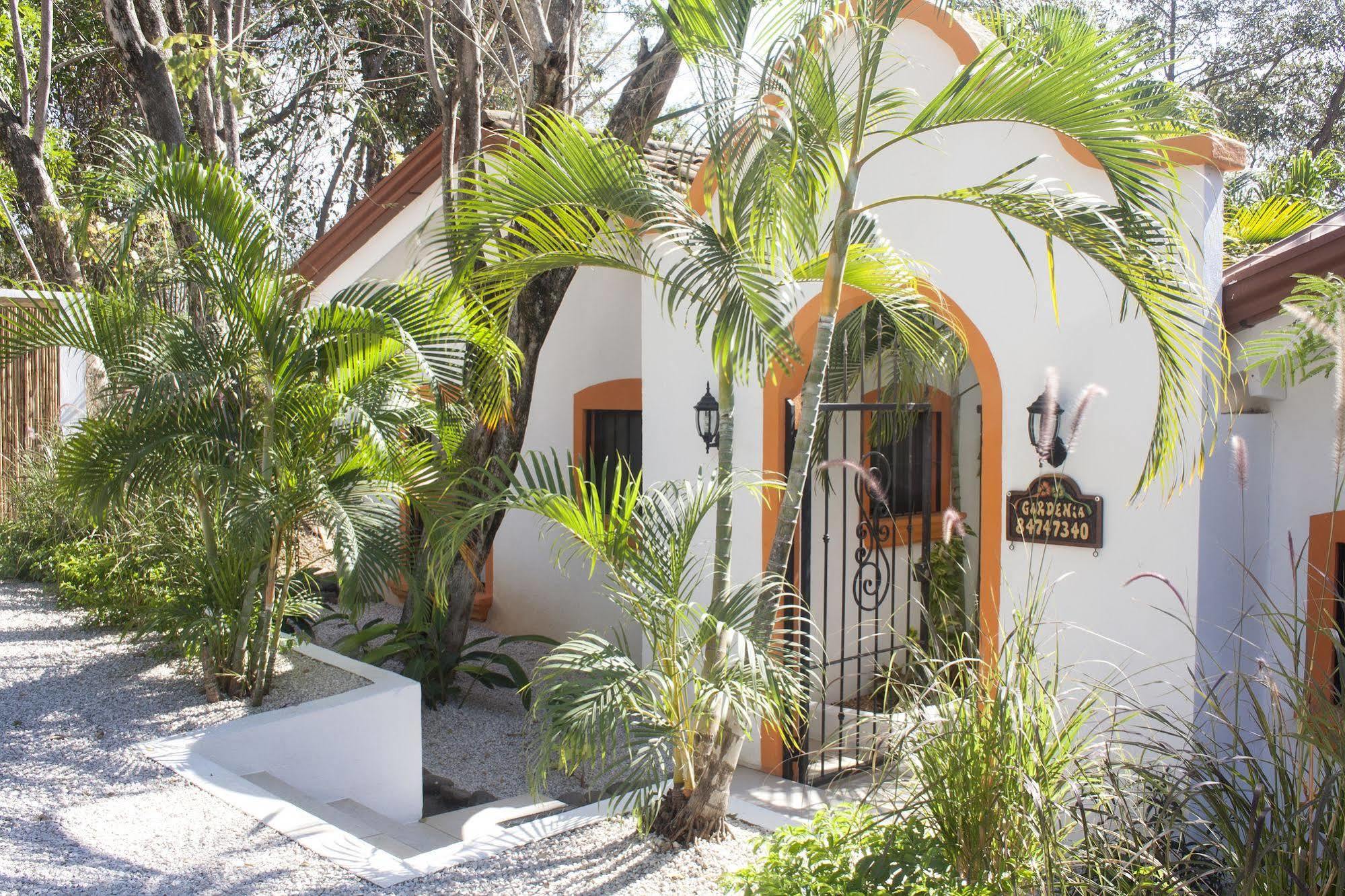 Hotel Gardenia Tamarindo Exterior foto